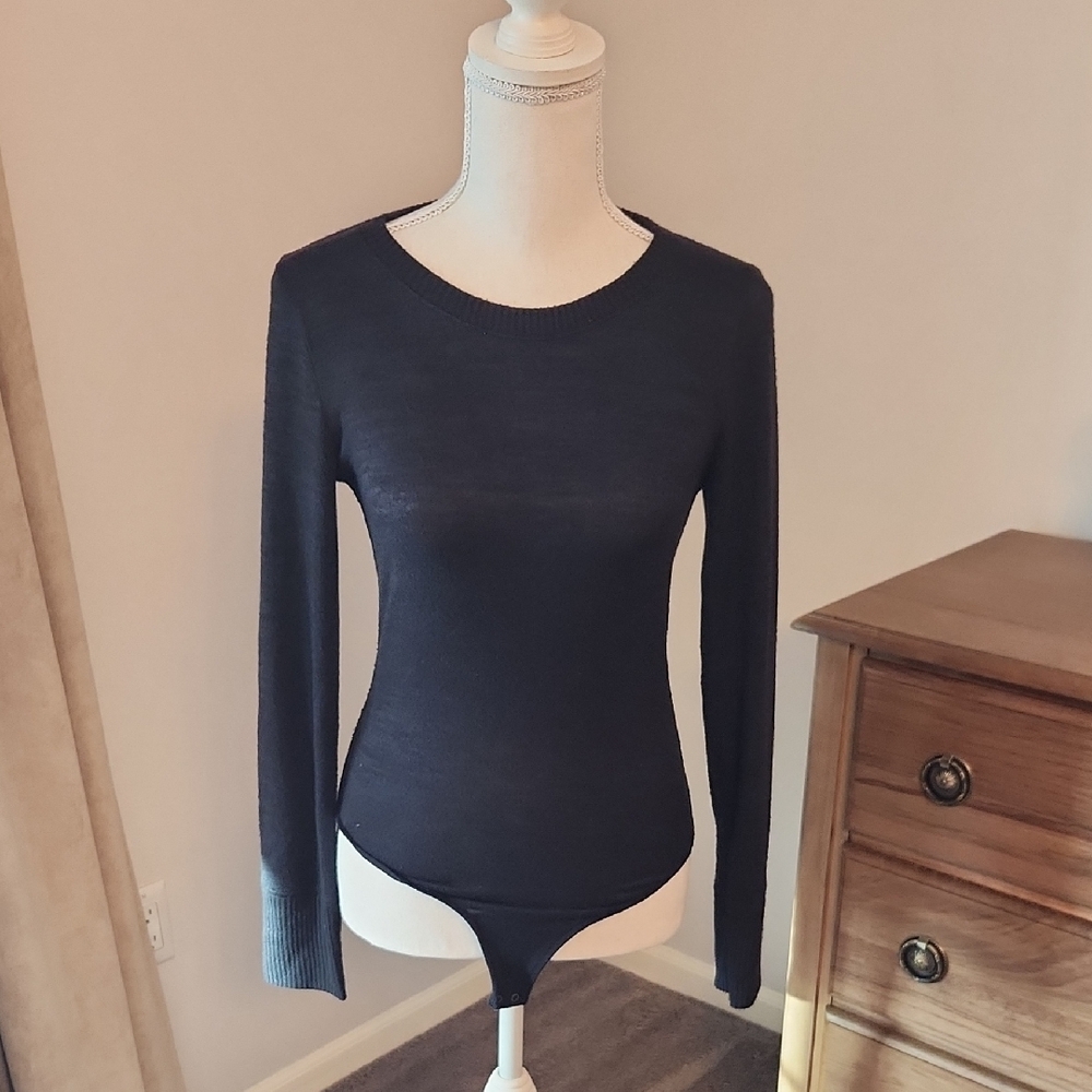 Abercrombie & Fitch Black Long-Sleeve Crewneck Bodysuit